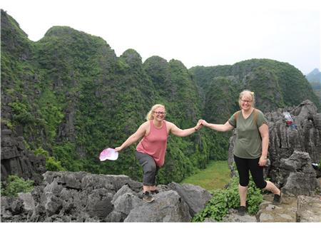 Private Tour - Tran An- Mua Cave - Rural Village- Thai Vi Temple 