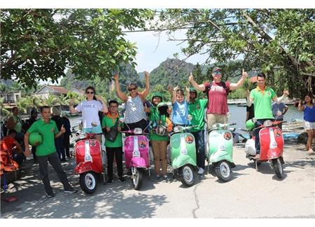 A Glimpse Of Ninh Binh Vespa Tour 2,5 Hours - Rural Villages- Valley - Thung Nang - Thung nham - Thai Vi Temple